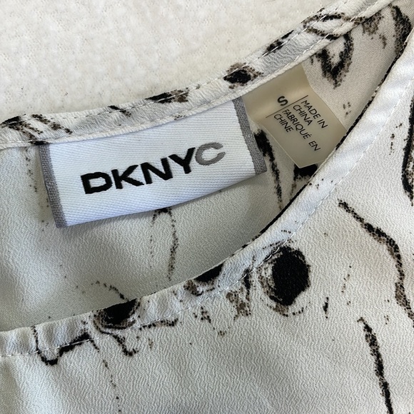 DKNY Women’s Top - Picture 4 of 9